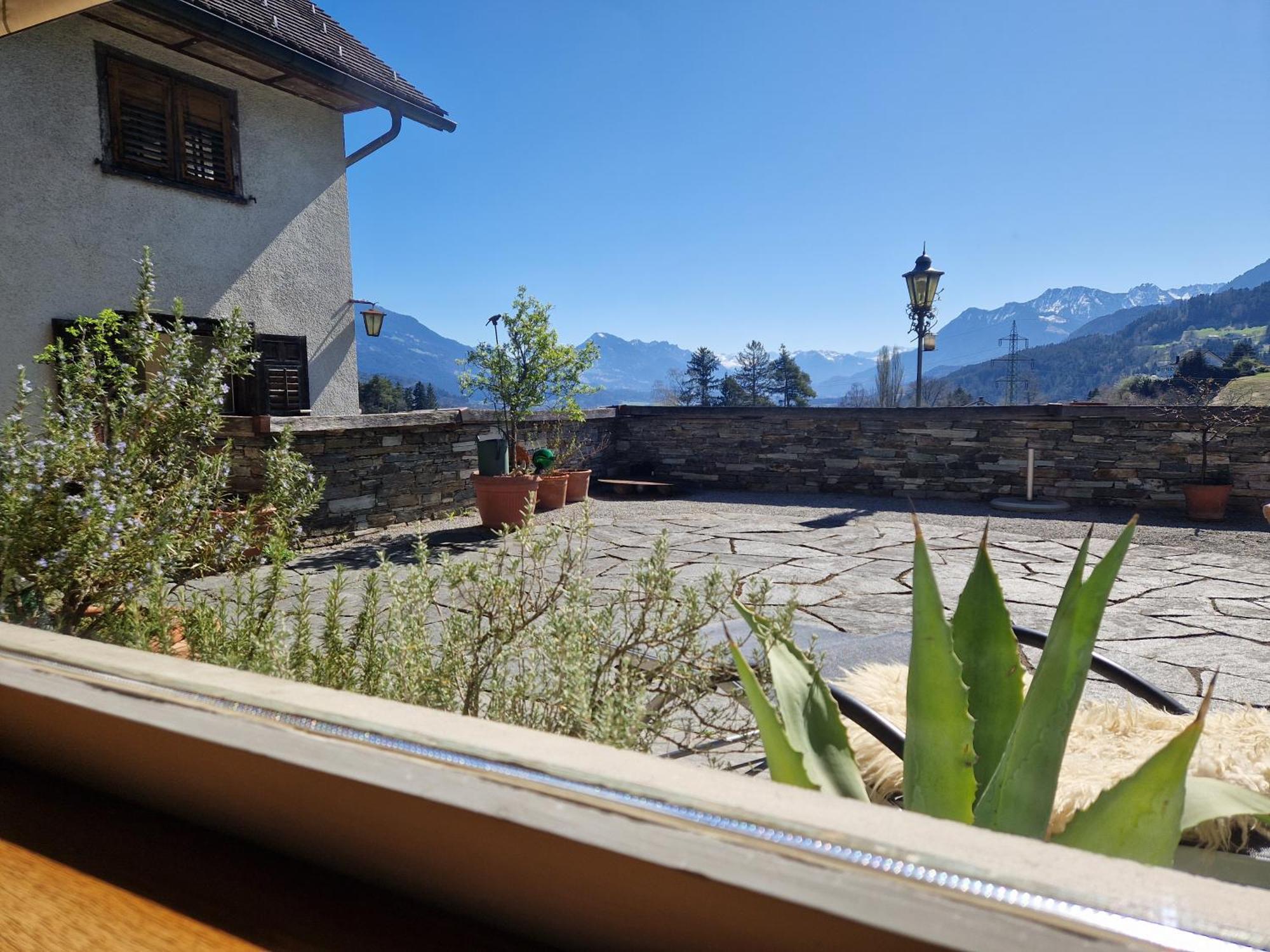 Landhaus Maria Gruen B&B Feldkirch Exterior foto
